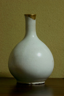 李朝白磁瓶